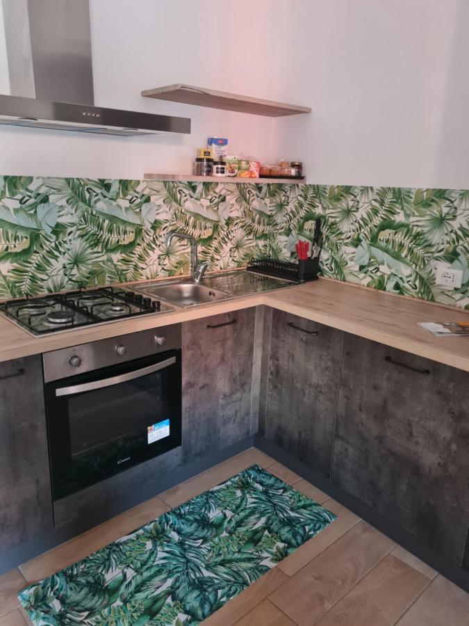 Apartamento Dimora Degli Angeli LʼAquila Exterior foto