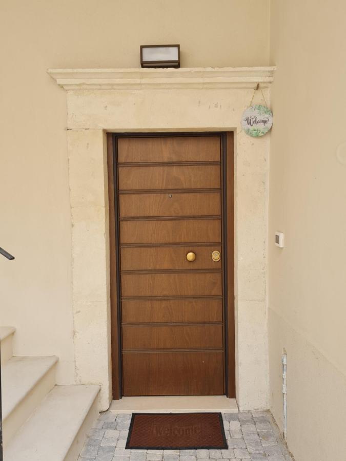 Apartamento Dimora Degli Angeli LʼAquila Exterior foto